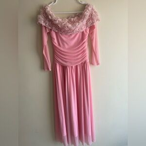 Elegant Pink Long Sleeve Dress with Floral Detail